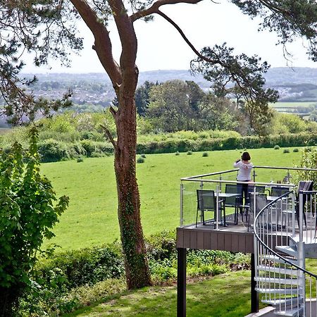 Beyond Escapes Devon Hotel Торки Екстериор снимка